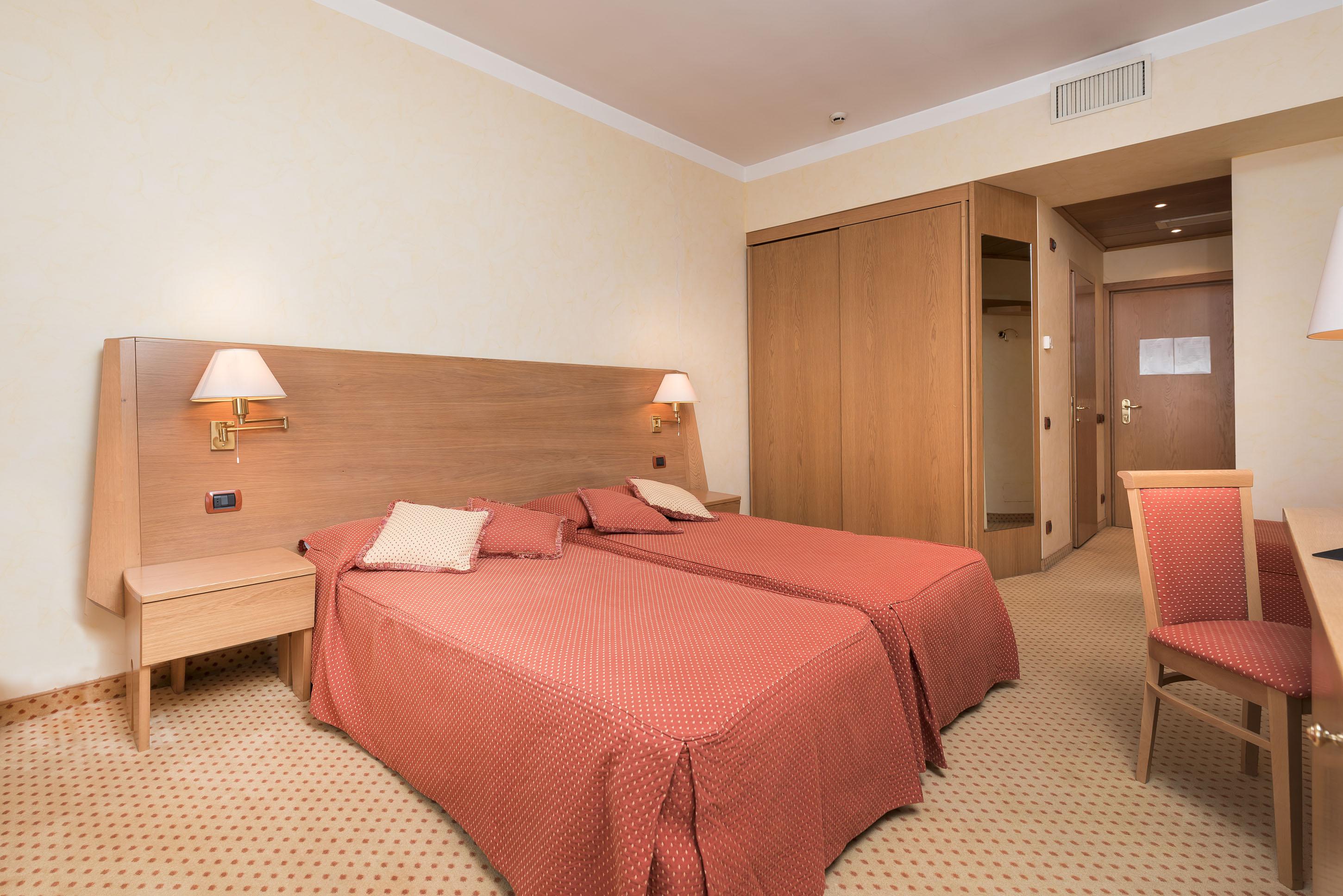 Hotel San Pancrazio Trescore Balneario Exterior photo