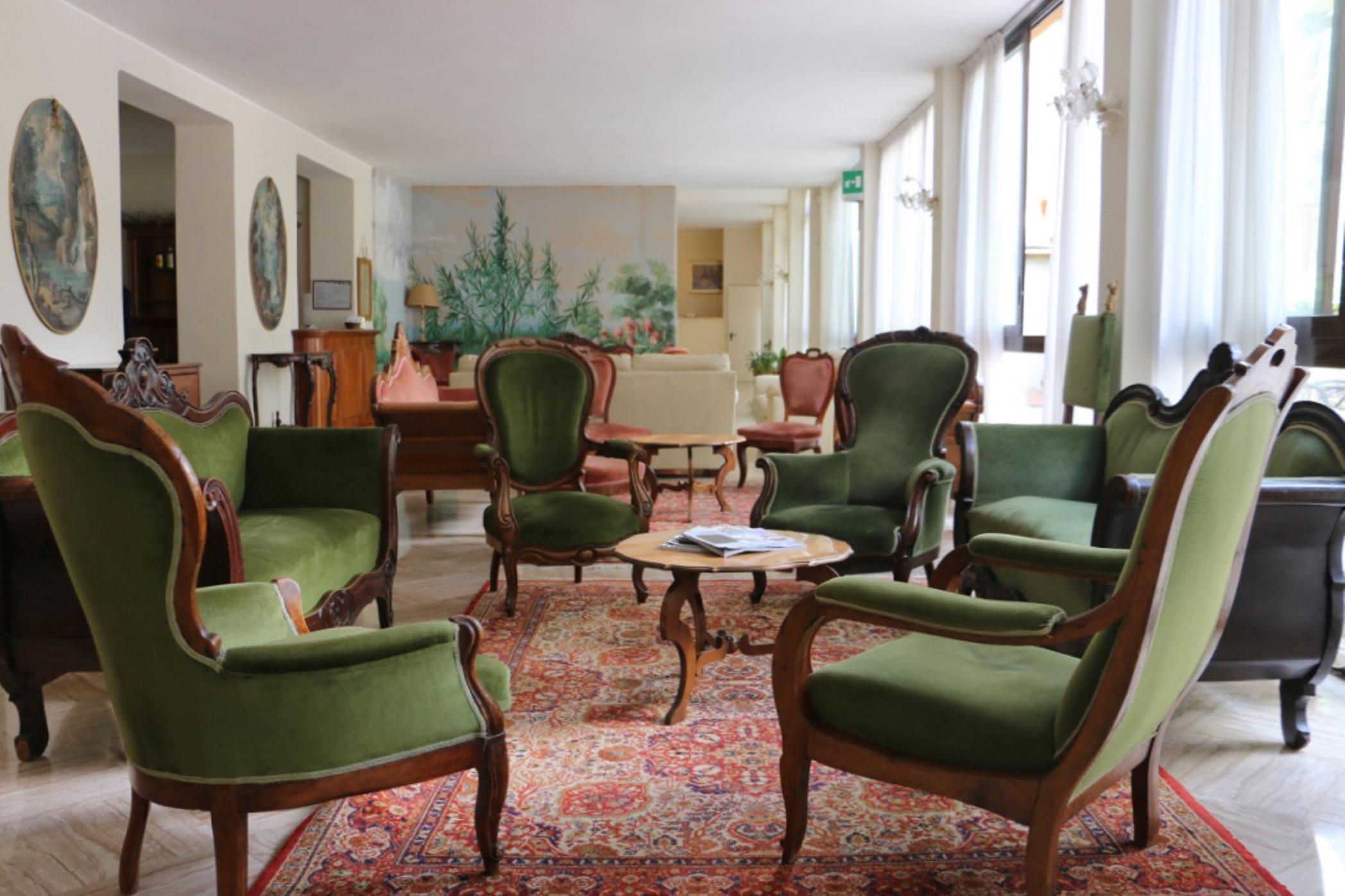 Hotel San Pancrazio Trescore Balneario Exterior photo