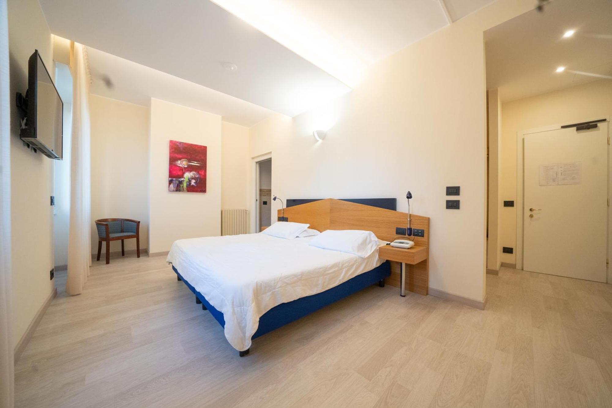 Hotel San Pancrazio Trescore Balneario Exterior photo