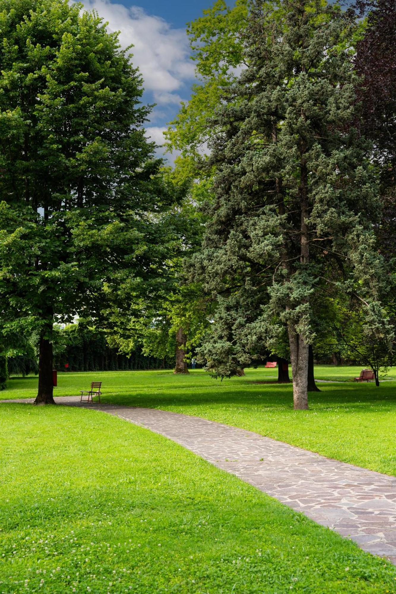 Hotel San Pancrazio Trescore Balneario Exterior photo