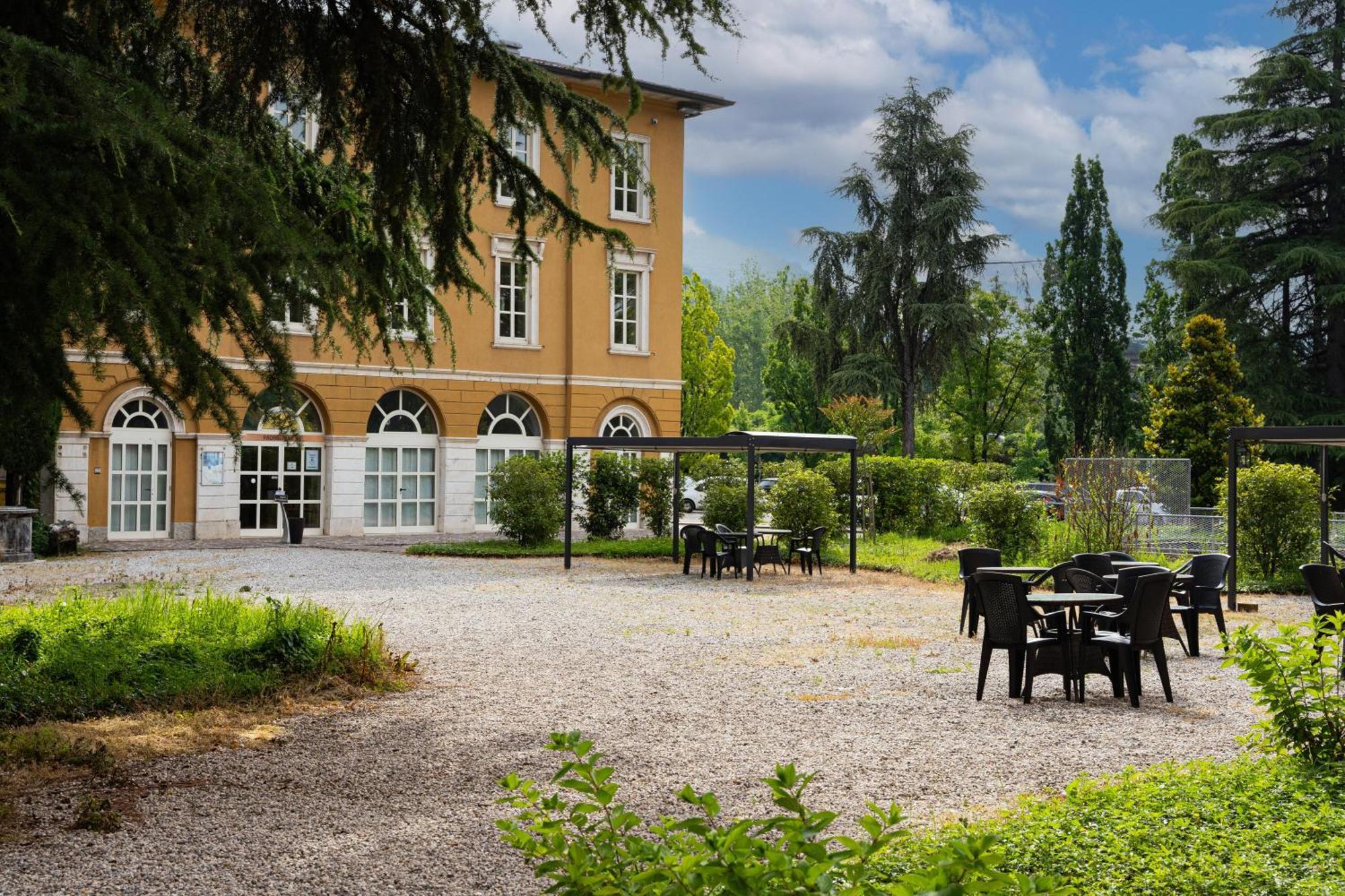 Hotel San Pancrazio Trescore Balneario Exterior photo